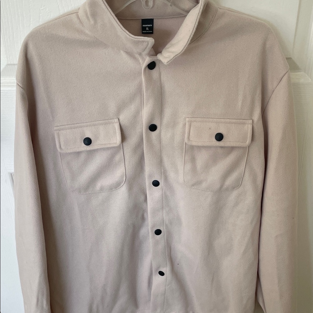 Great condition Warm Men’s Beige Jacket Size XL